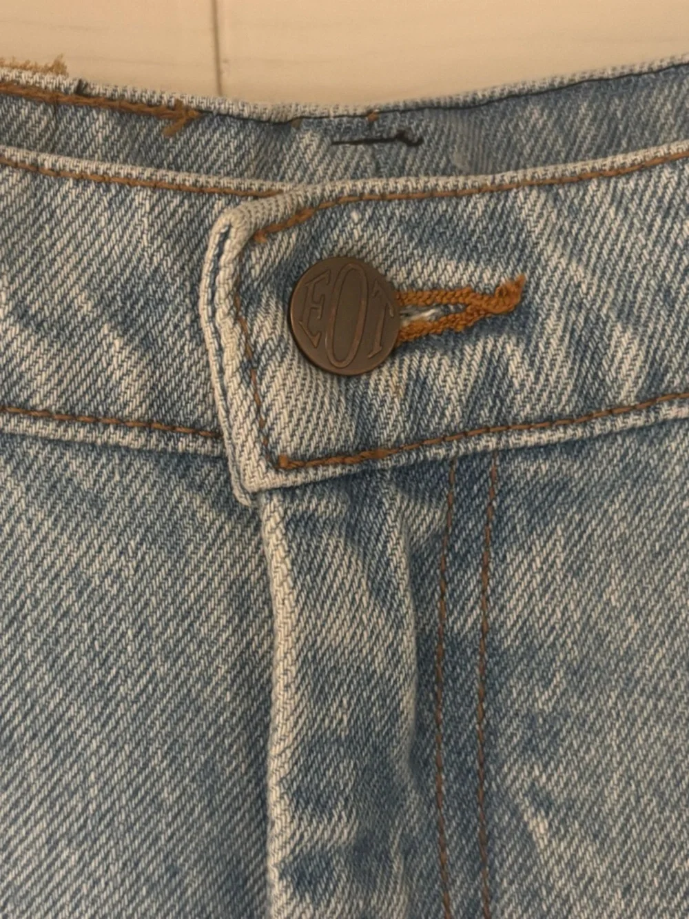 Slim Straight Men’s Jeans in Light Blue